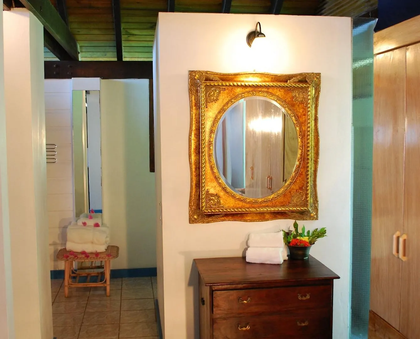 Half Moon Blue Hotel Scarborough 3*,  Trinidad And Tobago